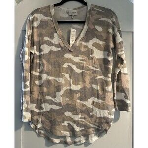 Studio B Camo Pullover Light Weight Sweater V-Neck Long Sleeve Relaxed Fit Sz S